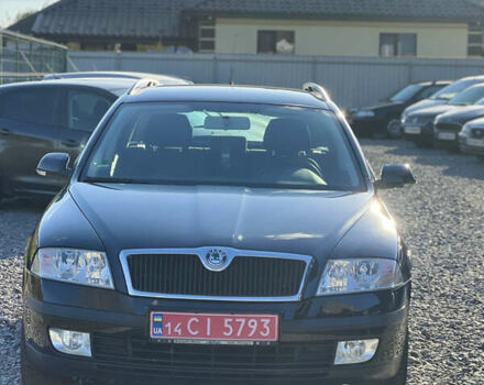 Чорний Шкода Октавія, об'ємом двигуна 1.6 л та пробігом 243 тис. км за 7499 $, фото 1 на Automoto.ua