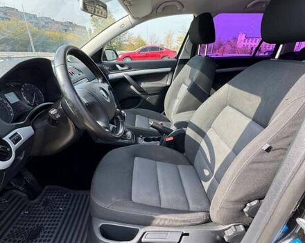 Черный Шкода Октавия, объемом двигателя 1.6 л и пробегом 212 тыс. км за 6999 $, фото 7 на Automoto.ua