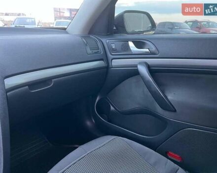 Черный Шкода Октавия, объемом двигателя 2 л и пробегом 307 тыс. км за 6990 $, фото 29 на Automoto.ua