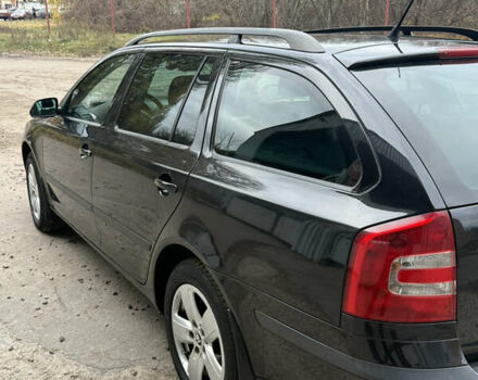 Черный Шкода Октавия, объемом двигателя 1.8 л и пробегом 197 тыс. км за 6500 $, фото 9 на Automoto.ua