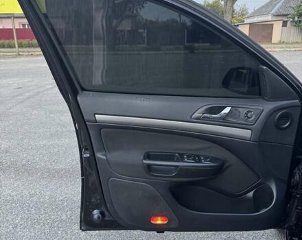 Чорний Шкода Октавія, об'ємом двигуна 1.6 л та пробігом 239 тис. км за 7800 $, фото 11 на Automoto.ua