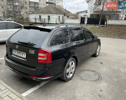 Черный Шкода Октавия, объемом двигателя 2 л и пробегом 291 тыс. км за 7400 $, фото 7 на Automoto.ua