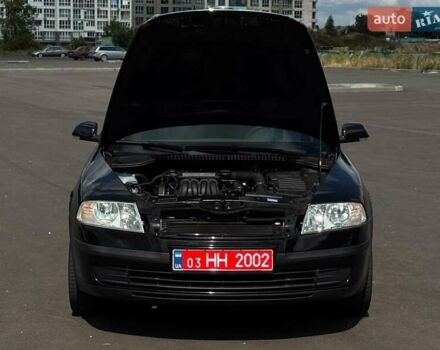 Черный Шкода Октавия, объемом двигателя 1.6 л и пробегом 201 тыс. км за 6900 $, фото 13 на Automoto.ua