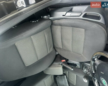 Черный Шкода Октавия, объемом двигателя 1.98 л и пробегом 222 тыс. км за 4950 $, фото 18 на Automoto.ua