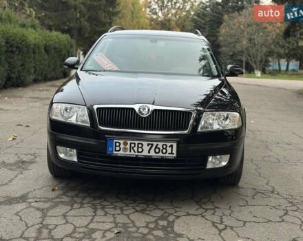 Черный Шкода Октавия, объемом двигателя 1.6 л и пробегом 187 тыс. км за 6450 $, фото 2 на Automoto.ua