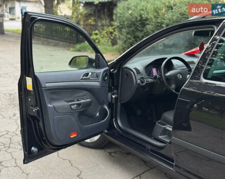Черный Шкода Октавия, объемом двигателя 1.6 л и пробегом 187 тыс. км за 6450 $, фото 10 на Automoto.ua