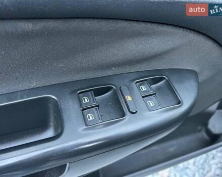 Черный Шкода Октавия, объемом двигателя 2 л и пробегом 307 тыс. км за 6990 $, фото 14 на Automoto.ua