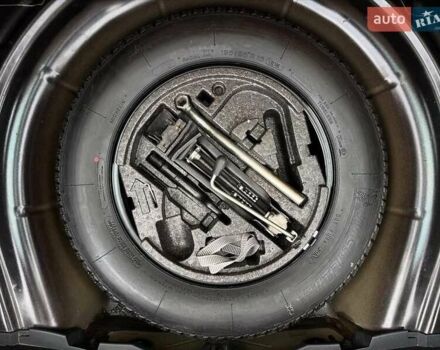 Черный Шкода Октавия, объемом двигателя 1.6 л и пробегом 201 тыс. км за 6900 $, фото 12 на Automoto.ua