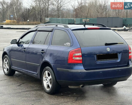 Черный Шкода Октавия, объемом двигателя 1.6 л и пробегом 246 тыс. км за 5500 $, фото 6 на Automoto.ua