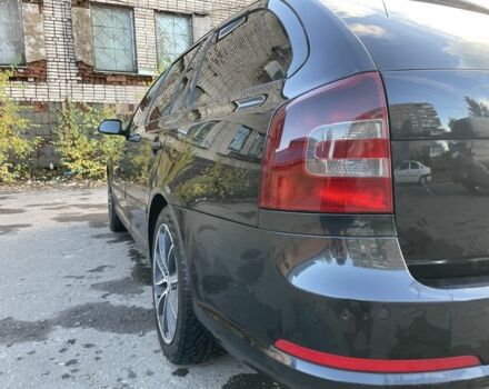 Черный Шкода Октавия, объемом двигателя 2 л и пробегом 460 тыс. км за 3600 $, фото 4 на Automoto.ua