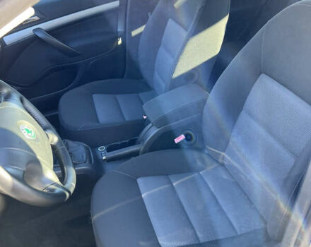 Чорний Шкода Октавія, об'ємом двигуна 1.6 л та пробігом 243 тис. км за 7499 $, фото 8 на Automoto.ua