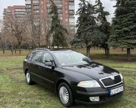 Черный Шкода Октавия, объемом двигателя 1.9 л и пробегом 300 тыс. км за 3300 $, фото 1 на Automoto.ua