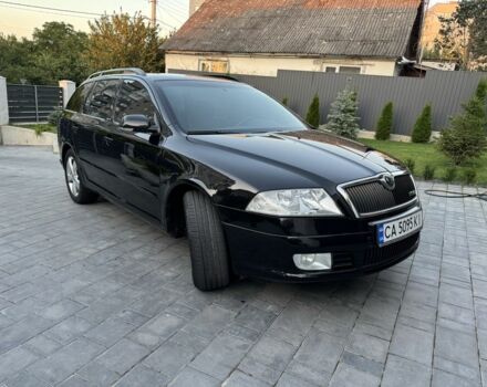 Черный Шкода Октавия, объемом двигателя 2 л и пробегом 280 тыс. км за 7000 $, фото 1 на Automoto.ua