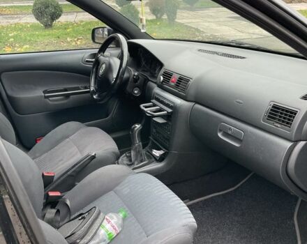 Чорний Шкода Октавія, об'ємом двигуна 1.6 л та пробігом 223 тис. км за 6300 $, фото 5 на Automoto.ua