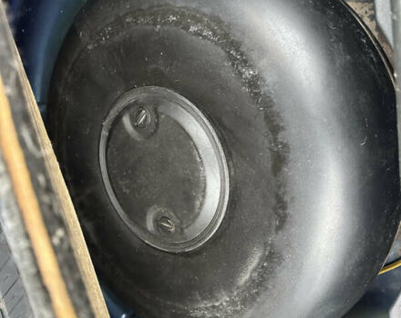 Черный Шкода Октавия, объемом двигателя 1.6 л и пробегом 246 тыс. км за 5500 $, фото 18 на Automoto.ua