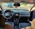 Черный Шкода Октавия, объемом двигателя 1.6 л и пробегом 183 тыс. км за 5000 $, фото 13 на Automoto.ua