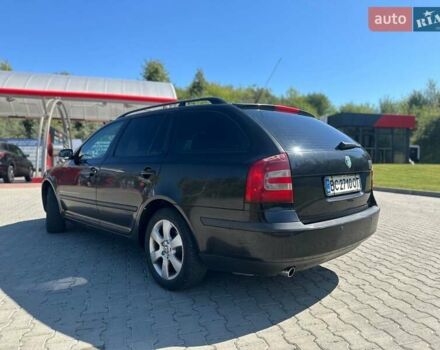 Чорний Шкода Октавія, об'ємом двигуна 1.6 л та пробігом 288 тис. км за 4599 $, фото 8 на Automoto.ua
