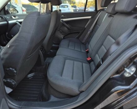 Черный Шкода Октавия, объемом двигателя 1.6 л и пробегом 239 тыс. км за 6955 $, фото 11 на Automoto.ua