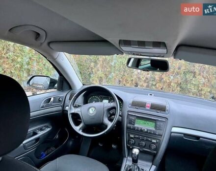Чорний Шкода Октавія, об'ємом двигуна 1.8 л та пробігом 182 тис. км за 5999 $, фото 125 на Automoto.ua