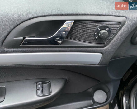 Черный Шкода Октавия, объемом двигателя 1.6 л и пробегом 230 тыс. км за 6800 $, фото 13 на Automoto.ua