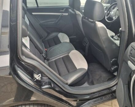 Черный Шкода Октавия, объемом двигателя 2 л и пробегом 254 тыс. км за 2200 $, фото 4 на Automoto.ua