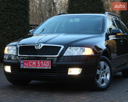 Черный Шкода Октавия, объемом двигателя 1.6 л и пробегом 215 тыс. км за 6390 $, фото 3 на Automoto.ua