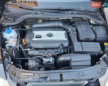 Чорний Шкода Октавія, об'ємом двигуна 1.8 л та пробігом 261 тис. км за 6800 $, фото 7 на Automoto.ua