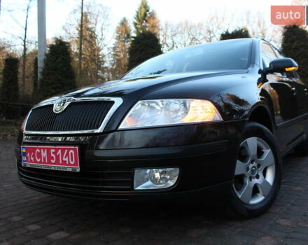 Черный Шкода Октавия, объемом двигателя 1.6 л и пробегом 215 тыс. км за 6390 $, фото 8 на Automoto.ua