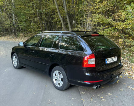 Черный Шкода Октавия, объемом двигателя 1.8 л и пробегом 185 тыс. км за 6400 $, фото 1 на Automoto.ua