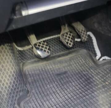 Черный Шкода Октавия, объемом двигателя 1.9 л и пробегом 345 тыс. км за 6000 $, фото 4 на Automoto.ua