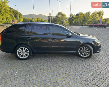 Шкода Октавия 2009 в Хусте на Automoto.ua Черный Шкода Октавия, объемом двигателя 1.97 л и пробегом 310 тыс. км за 9499 $, фото 1 на Automoto.ua