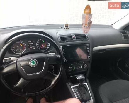 Черный Шкода Октавия, объемом двигателя 1.9 л и пробегом 294 тыс. км за 7200 $, фото 5 на Automoto.ua