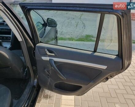 Черный Шкода Октавия, объемом двигателя 1.8 л и пробегом 245 тыс. км за 6000 $, фото 17 на Automoto.ua