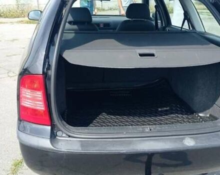 Черный Шкода Октавия, объемом двигателя 1.6 л и пробегом 273 тыс. км за 5600 $, фото 9 на Automoto.ua