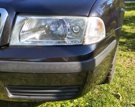 Черный Шкода Октавия, объемом двигателя 1.6 л и пробегом 130 тыс. км за 6199 $, фото 12 на Automoto.ua