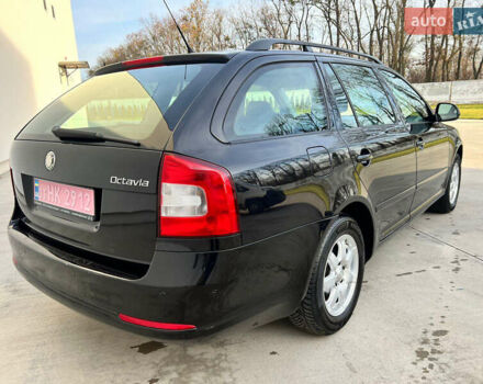 Черный Шкода Октавия, объемом двигателя 1.4 л и пробегом 148 тыс. км за 6400 $, фото 4 на Automoto.ua