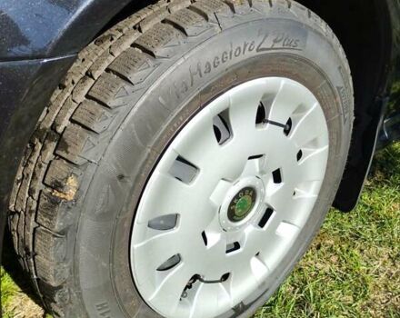 Черный Шкода Октавия, объемом двигателя 1.6 л и пробегом 130 тыс. км за 6199 $, фото 15 на Automoto.ua