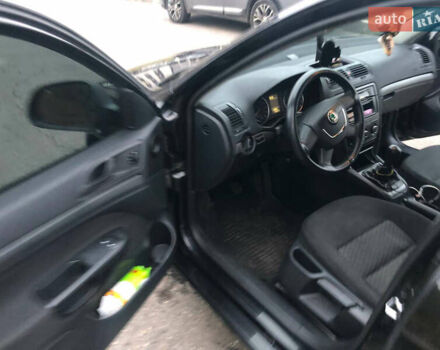 Чорний Шкода Октавія, об'ємом двигуна 1.9 л та пробігом 259 тис. км за 7400 $, фото 5 на Automoto.ua
