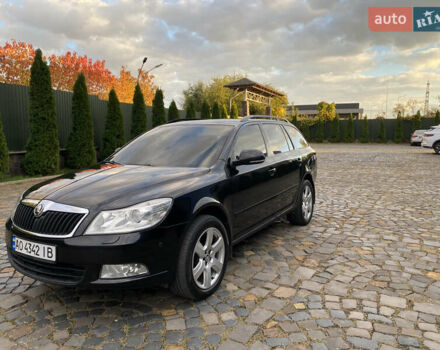 Шкода Октавия 2009 в Мукачеве на Automoto.ua Черный Шкода Октавия, объемом двигателя 1.6 л и пробегом 282 тыс. км за 7700 $, фото 3 на Automoto.ua