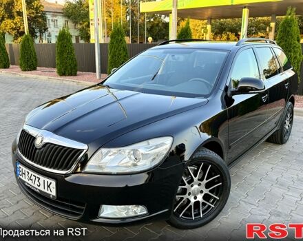 Черный Шкода Октавия, объемом двигателя 1.8 л и пробегом 256 тыс. км за 8350 $, фото 1 на Automoto.ua