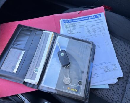 Черный Шкода Октавия, объемом двигателя 2 л и пробегом 300 тыс. км за 8500 $, фото 12 на Automoto.ua