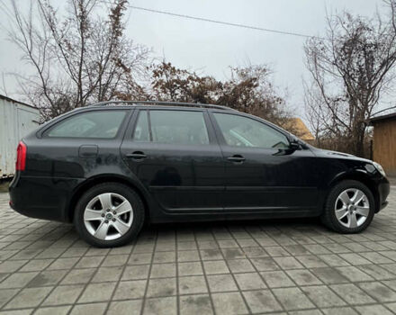 Черный Шкода Октавия, объемом двигателя 1.8 л и пробегом 320 тыс. км за 7500 $, фото 5 на Automoto.ua