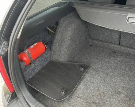 Черный Шкода Октавия, объемом двигателя 1.6 л и пробегом 201 тыс. км за 5650 $, фото 6 на Automoto.ua