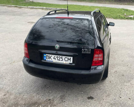 Чорний Шкода Октавія, об'ємом двигуна 1.6 л та пробігом 196 тис. км за 5800 $, фото 8 на Automoto.ua