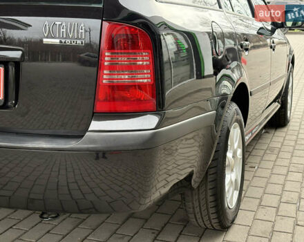 Черный Шкода Октавия, объемом двигателя 1.6 л и пробегом 218 тыс. км за 6777 $, фото 24 на Automoto.ua