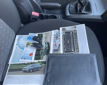 Черный Шкода Октавия, объемом двигателя 1.6 л и пробегом 288 тыс. км за 6650 $, фото 33 на Automoto.ua