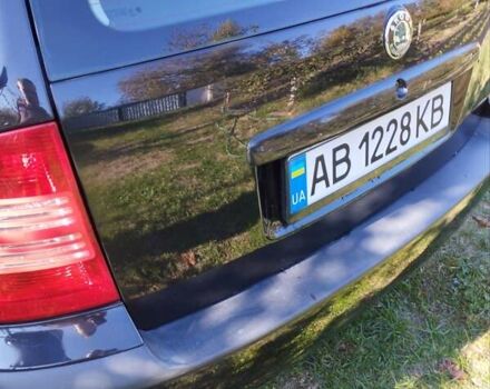 Черный Шкода Октавия, объемом двигателя 1.6 л и пробегом 130 тыс. км за 6199 $, фото 2 на Automoto.ua