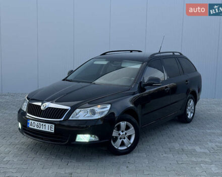 Черный Шкода Октавия, объемом двигателя 1.6 л и пробегом 261 тыс. км за 7400 $, фото 2 на Automoto.ua