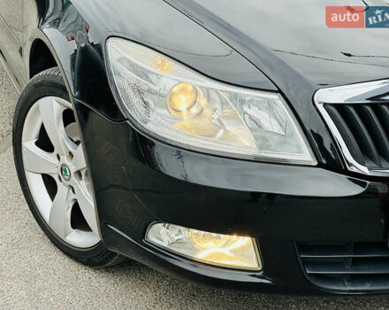 Черный Шкода Октавия, объемом двигателя 1.8 л и пробегом 223 тыс. км за 8999 $, фото 8 на Automoto.ua