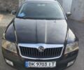 Черный Шкода Октавия, объемом двигателя 2 л и пробегом 263 тыс. км за 6000 $, фото 1 на Automoto.ua